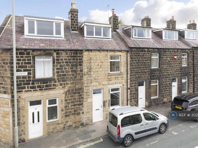 Dean Street, Ilkley, LS29 2 bed terraced house to rent £1,195 pcm £276 pw