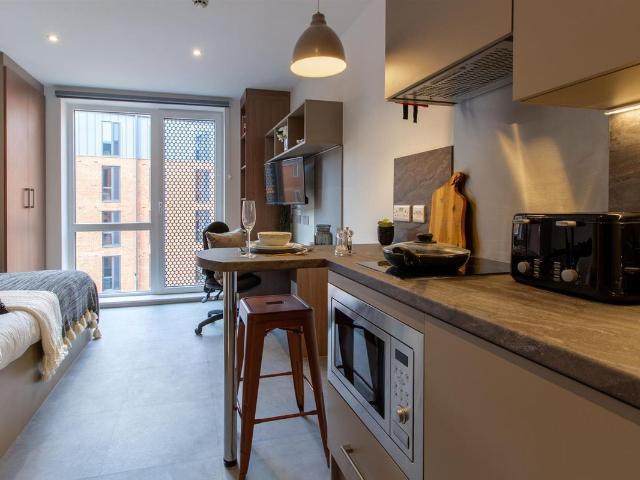 Dean Street, St. Pauls, Bristol BS2, Studio to rent, £1,300 pcm | PrimeLocation