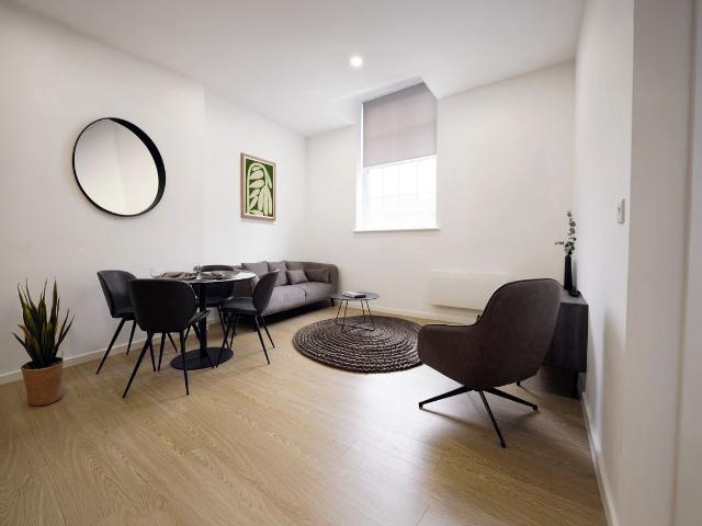 Deansgate, Bolton BL1, 2 bed flat to rent, £1,275 pcm | PrimeLocation