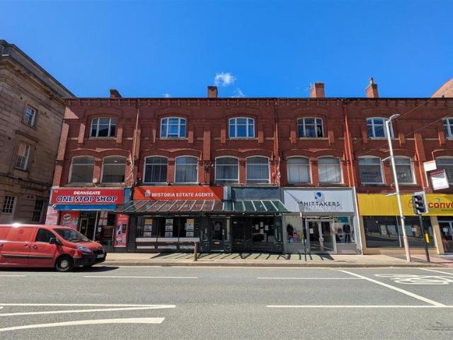 Deansgate, Town Centre 2 bed apartment to rent £900 pcm £208 pw