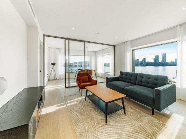 Deanston Building, Royal Wharf, 3 Bedrooms