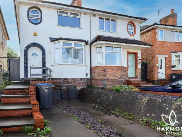 Dearmont Road, Birmingham B31 3 bed semi detached house to rent £1,100 pcm £254 pw