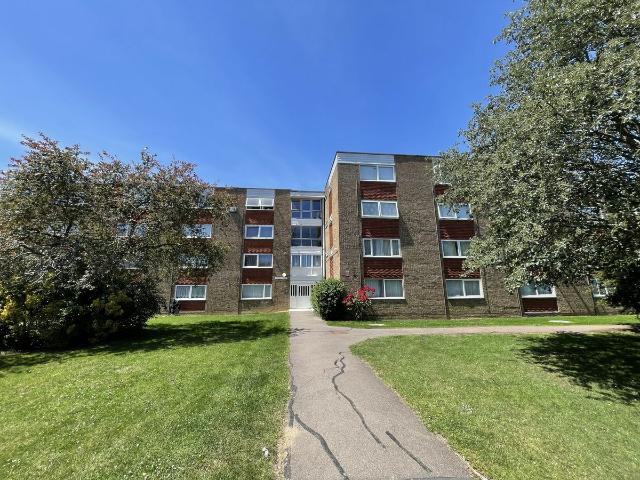 Dearne Walk, Bedford MK41, 2 bed flat to rent, £995 pcm | PrimeLocation