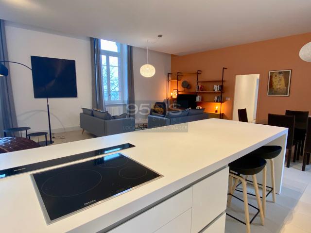 Debrousse appartement meublé à louer 180 m2 5 chambres, vue, garage double