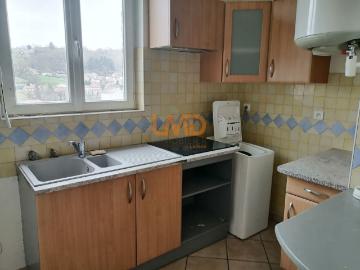 Decazeville: Appartement T3 proche centre ville