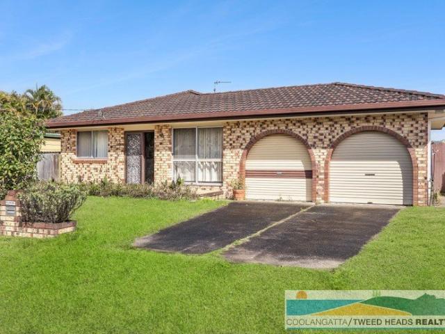 Deceased Estate | Original Seagulls Isle Renovator on 658m²