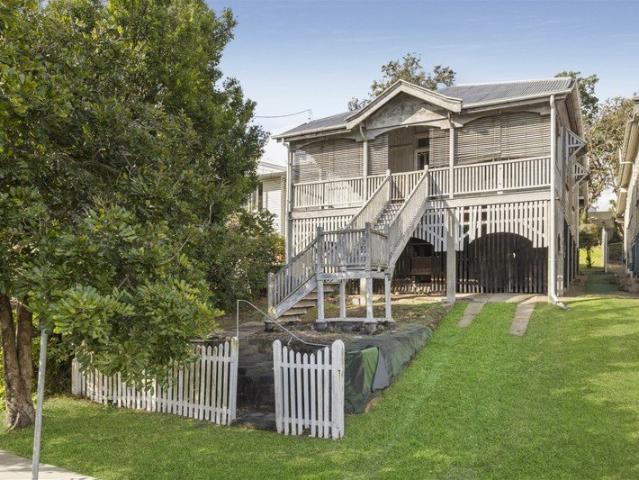Deceased Estate Must Be Sold!