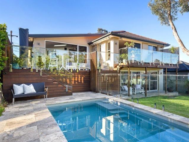 Deceptively spacious and flexible family entertainer