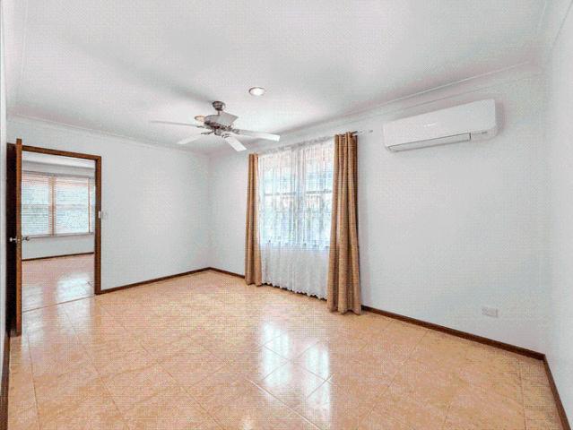 SPACIOUS FAMILY HOME, IN PRIME LOCATION!