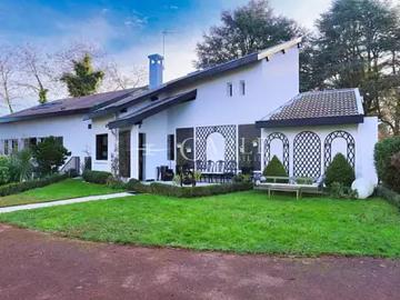 Décines Charpieu 69150 Achat / Vente maison 15 pièces t15