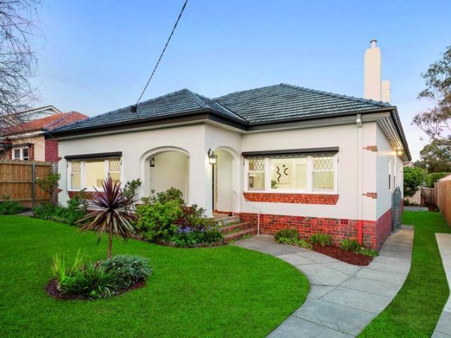 Deco Character, Modern Family Appeal
