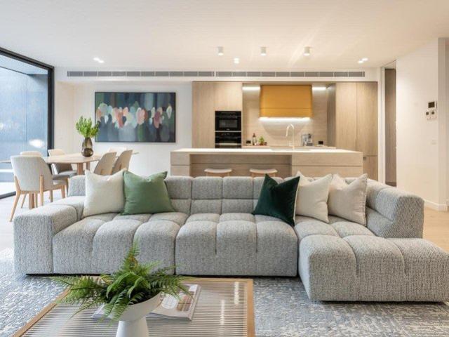 Deco Design Meets Contemporary Luxury