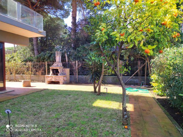Decorosa Villa su unico livello di Mq 160 a soli 50 metri dal mare