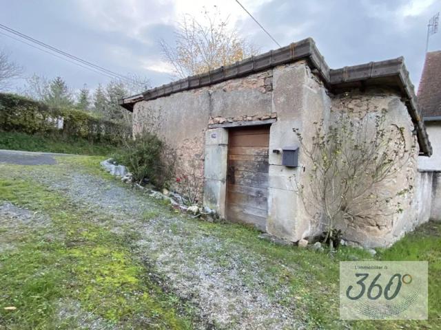 Découvrez cette Charmante Maison Ancienne à Buffières