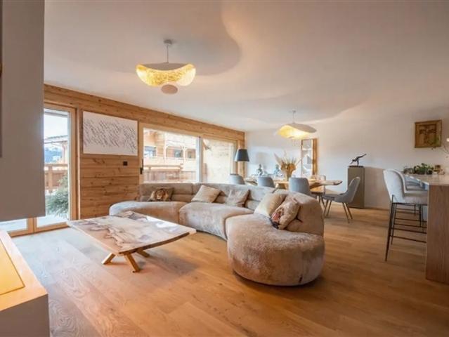 Découvrez ce superbe appartement de 5 pièces