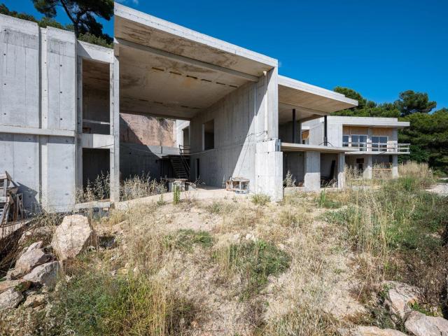 Découvrez une opportunité unique d’acquérir une villa contem. 1000m² Eze