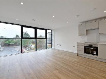 Dedworth Road, Windsor, Berkshire, SL4 1 bed apartment to rent £1,650 pcm £381 pw