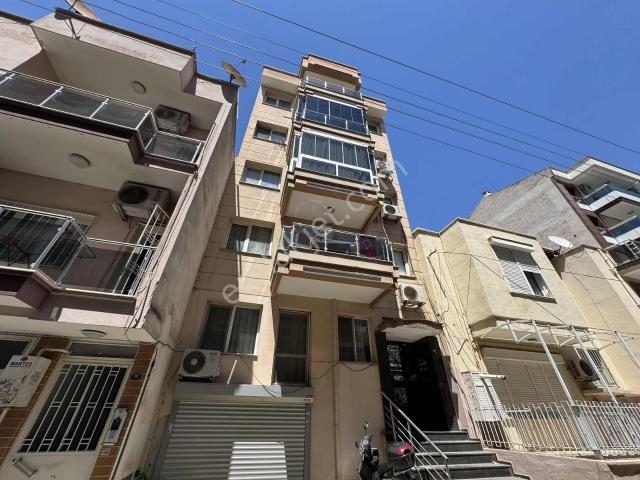 Dedebaşı Mahallesinde Kapalı Mutfak Fırsat 2+1 Satılık Daire