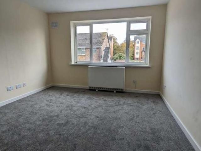 Deegan Close, Coventry, CV2