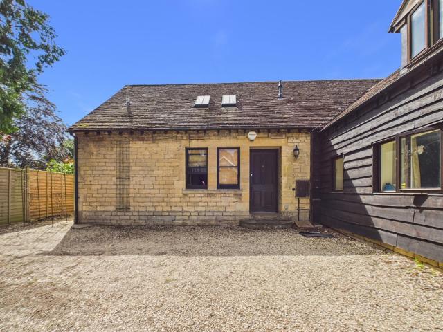 Deep Street, Prestbury, Cheltenham GL52 3AW Elliot Oliver