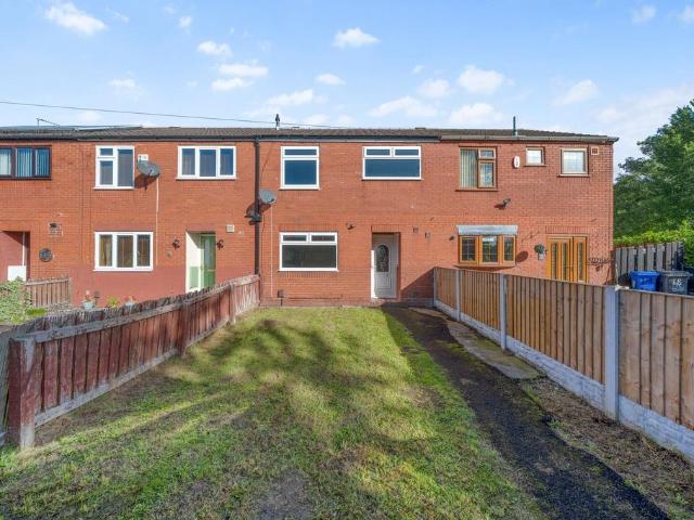 Deepdale, Widnes, WA8 3 bed terraced house to rent £995 pcm £230 pw