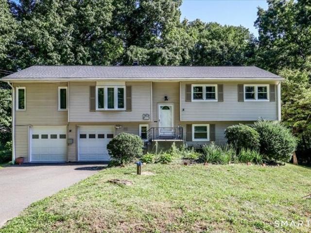 Deepwood Dr, Bethel, Home For Sale