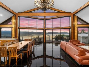 Deepwater A Truly Remarkable Home