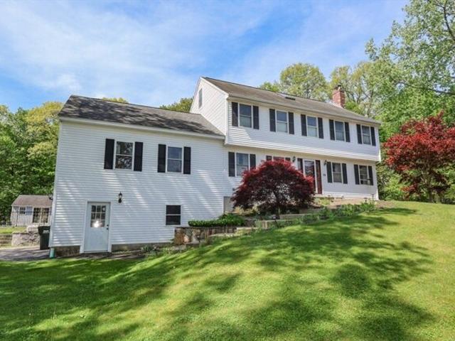 Deerfield Dr, Pepperell, Home For Sale
