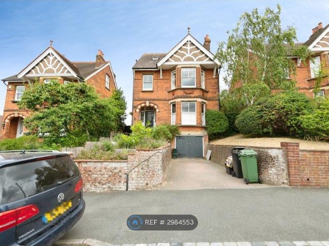 Deerings Road, Reigate RH2, 5 bed detached house to rent, £5,995 pcm | PrimeLocation