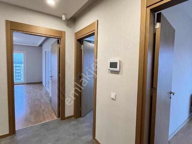 Defada'dan Ömer Bayram Premier Sitesinde Satılık 3+1/2+1daireler