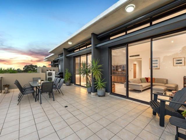 Definitive penthouse living, private north facing outlooks, unrivalled convenience