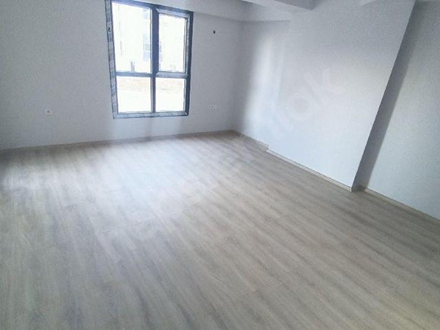 DEFNE EMLAK TAN SATILIK RAVZA CAMİ MEVKİ 2+1 SIFIR GENİŞ DAİRE