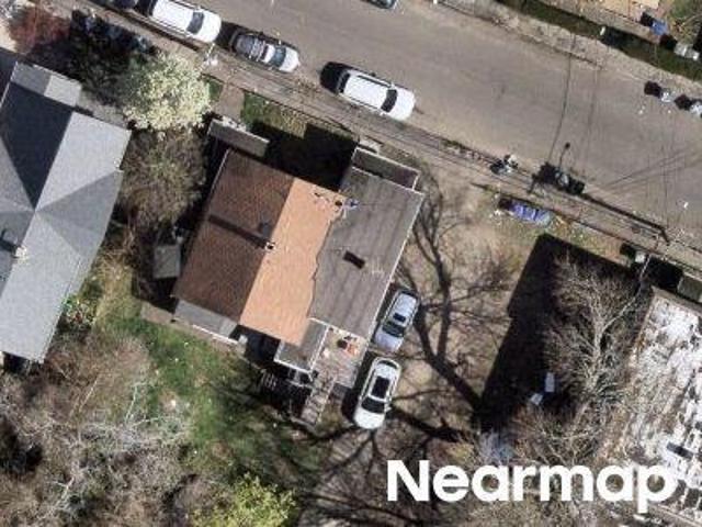 Deforest Ave