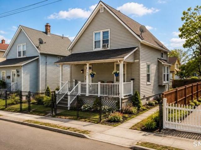 Deforest Ave, Bridgeport, Home For Sale