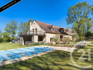 Degagnac, village typique du Lot, apprécié pour son calme, i. 232m² Dégagnac