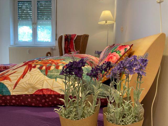 Degerloch, near Kelley, ISS: Your fully equipped home away from home with excellent connections to all POIs in Stuttgart, Stuttgart Amsterdam Apartments for Rent