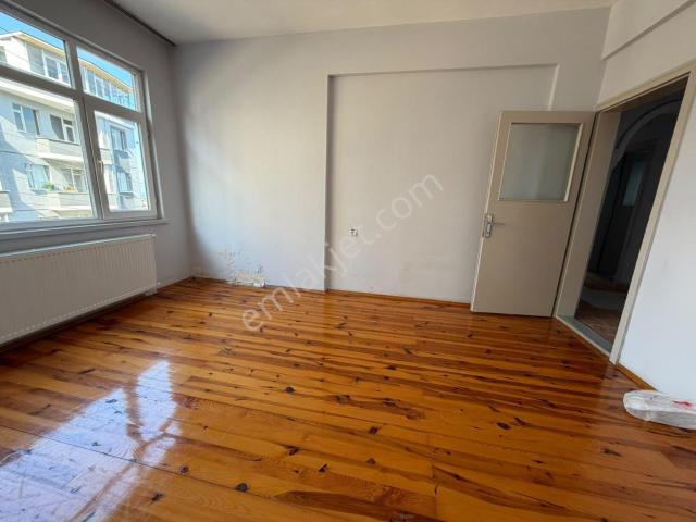 Deha Emlak'tan Kiralık 2+1 Daire Bahçecik