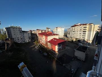 Deha Emlaktan Satılık 2+1 Daire Kavaklı