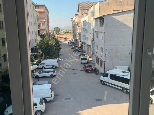 Deha'dan Dikkaldırımda Kiralık 2+1 Arakat Daire