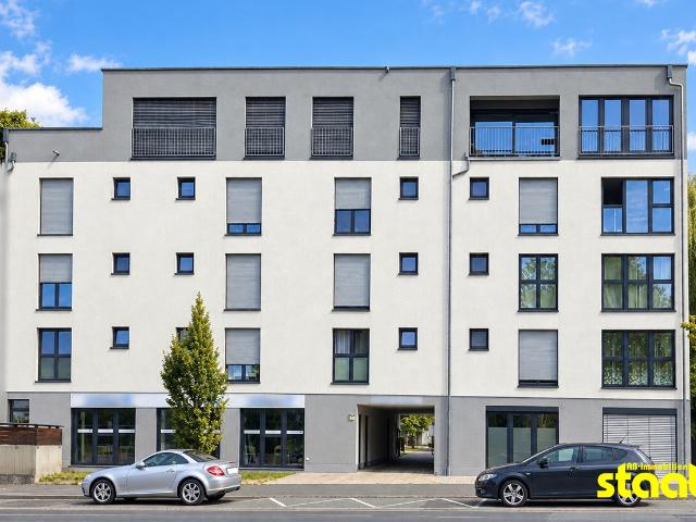 DEIN NEUES ZUHAUSE NAHE DER FH – 3 ZIMMER & STELLPLATZ