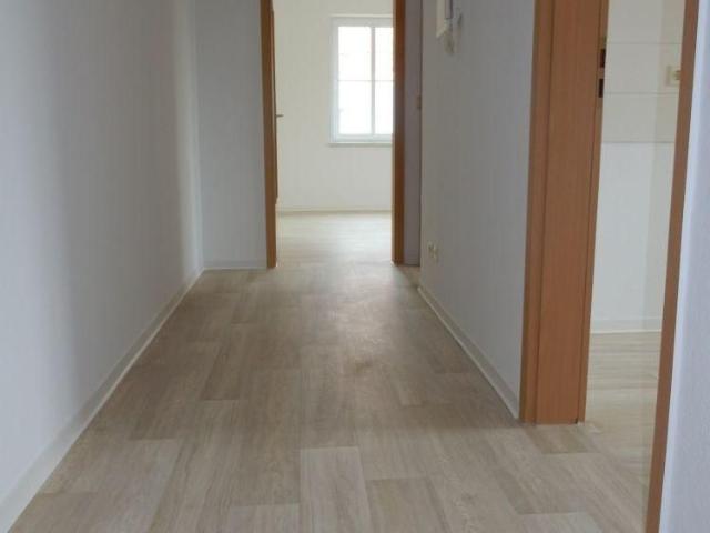 Dein Start in Hoyerswerda: Praktische 2 Raumwohnung mit Wohlfühlfaktor