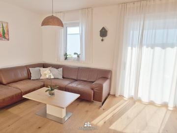 DEIN ZUHAUSE Gartenwohnung in Ruhelage mit Traunsteinblick