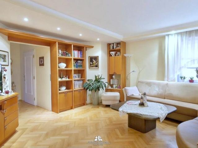 DEIN ZUHAUSE: Mietwohnung ~169m² in Manning