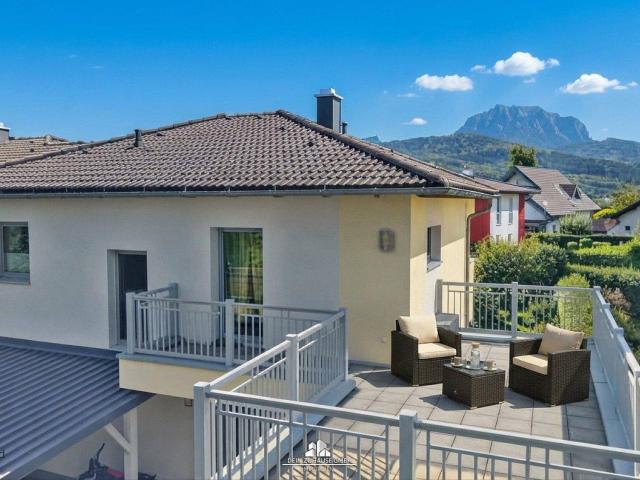 DEIN ZUHAUSE Neuwertige Doppelhaushälfte in ruhiger Lage in Gschwandt bei Gmunden am Traunsee