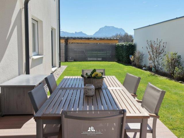 DEIN ZUHAUSE Sommerfrische am Traunsee ganz nah? Neuwertige Gartenwohnung in Ruhelage mit Traunsteinblick