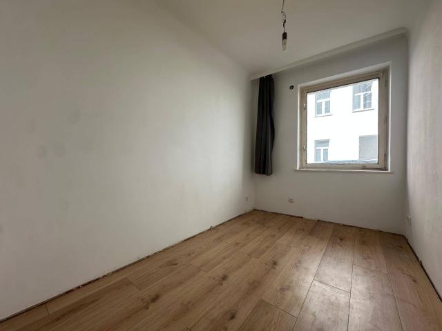 Deine erste eigene Wohnung fürs Studium – 2 Minuten zur U1