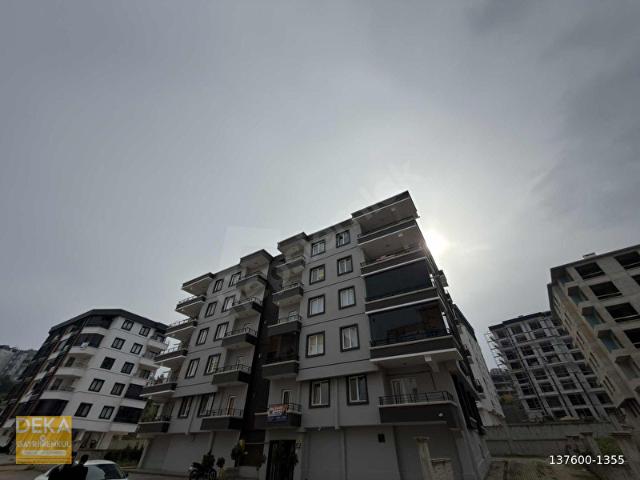 DEKA GAYRİMENKUL'DEN TRAMVAYA YAKIN GENİŞ 2+1 DAİRE