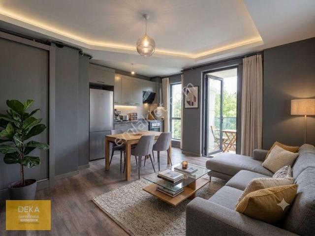 Deka Gayrimenkul'den Körfez'de Tramvaya 50 Mt Kombili 1+1 Daire