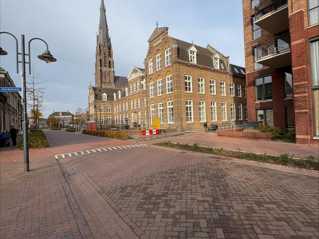 Deken van Miertstraat 8