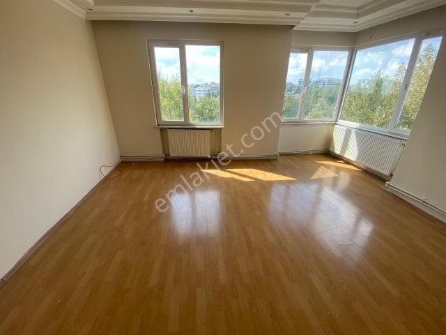 Delta’dan 3+1 Sağlam Blnada 140m2 Kiralık Asansörlü Temiz Daire
